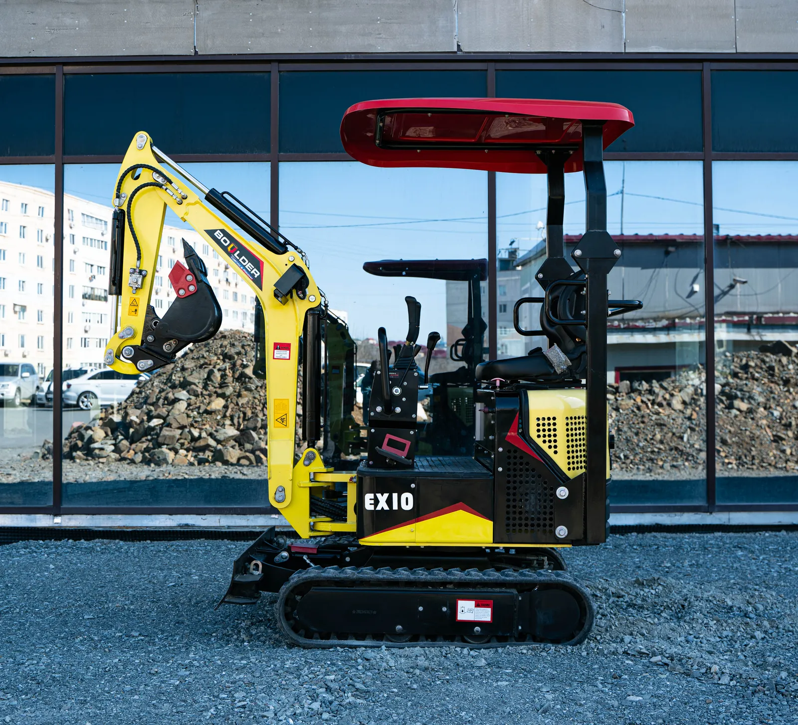 Мини-экскаватор Boulder EX10